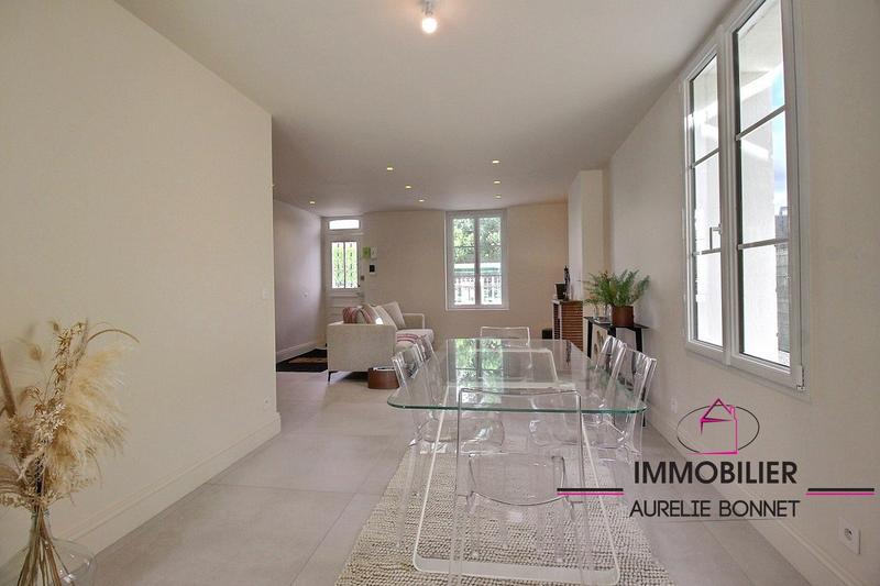 Maison - 115 m² - 6 pièces