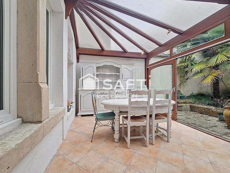 Maison de ville - 145 m² - 7 pièces