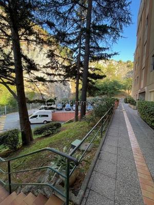 Appartement - 75 m² - 4 pièces