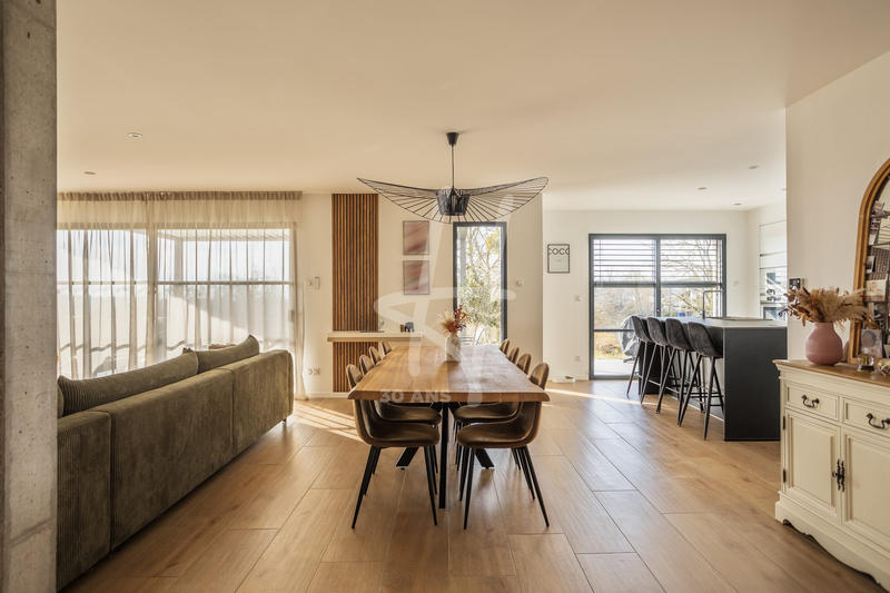 Villa - 155 m² - 5 pièces