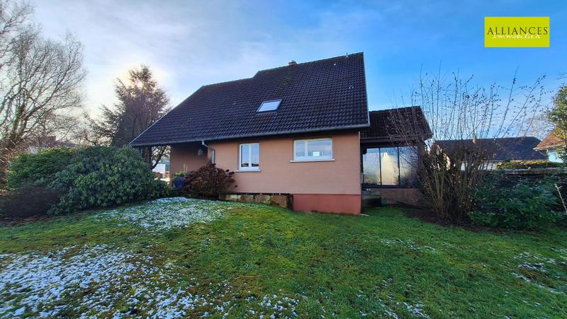 Maison - 162 m² - 7 pièces