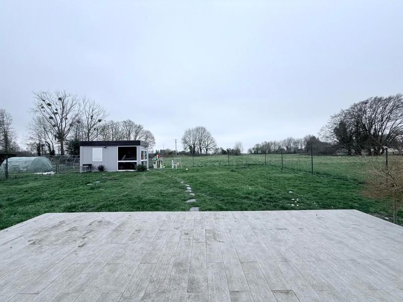 Maison - 122 m² - 4 pièces