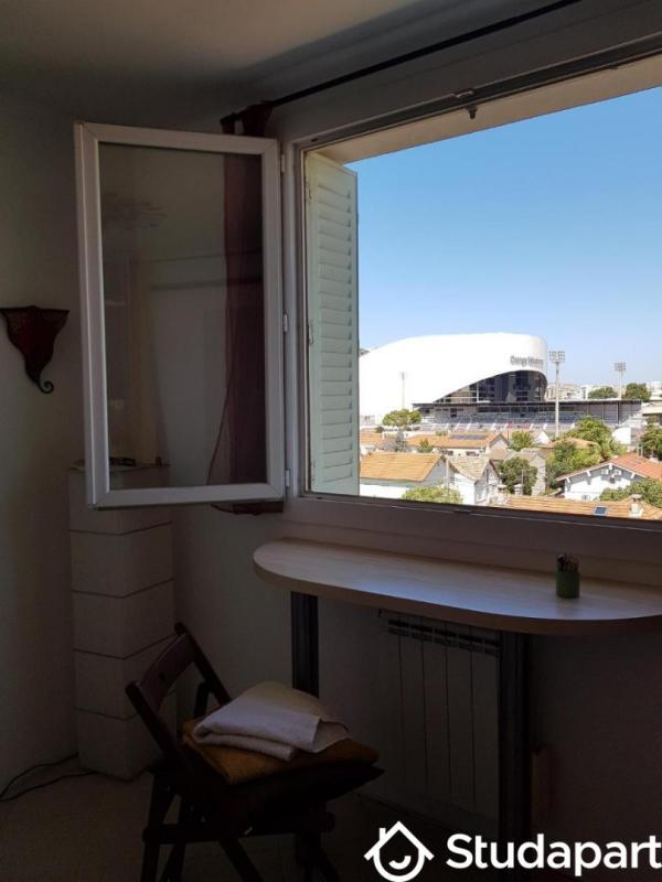 Chambre - 9 m² - 1 pièce