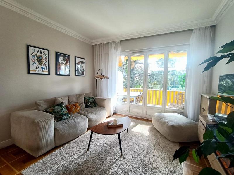 Appartement - 91 m² - 4 pièces