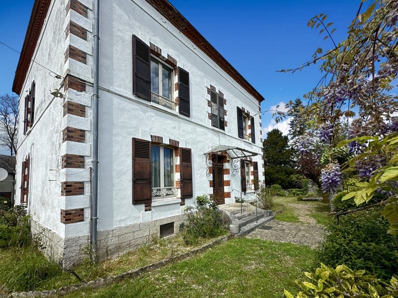 Maison bourgeoise - 192 m² - 6 pièces