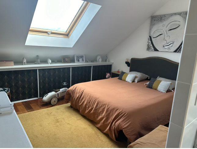 Appartement - 120 m² - 4 pièces