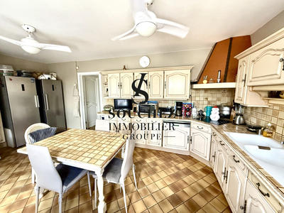 Maison - 191 m² - 6 pièces