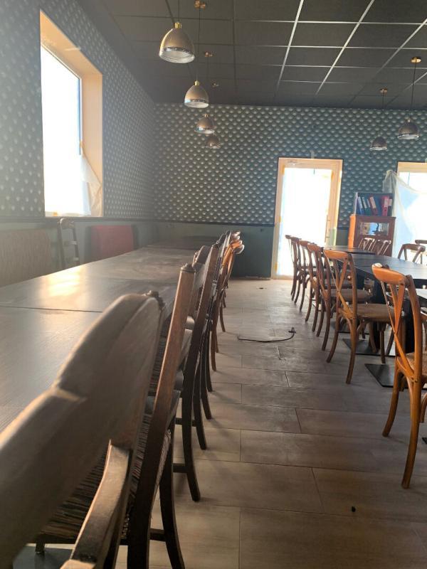 Maison - 200 m² - 1 pièce