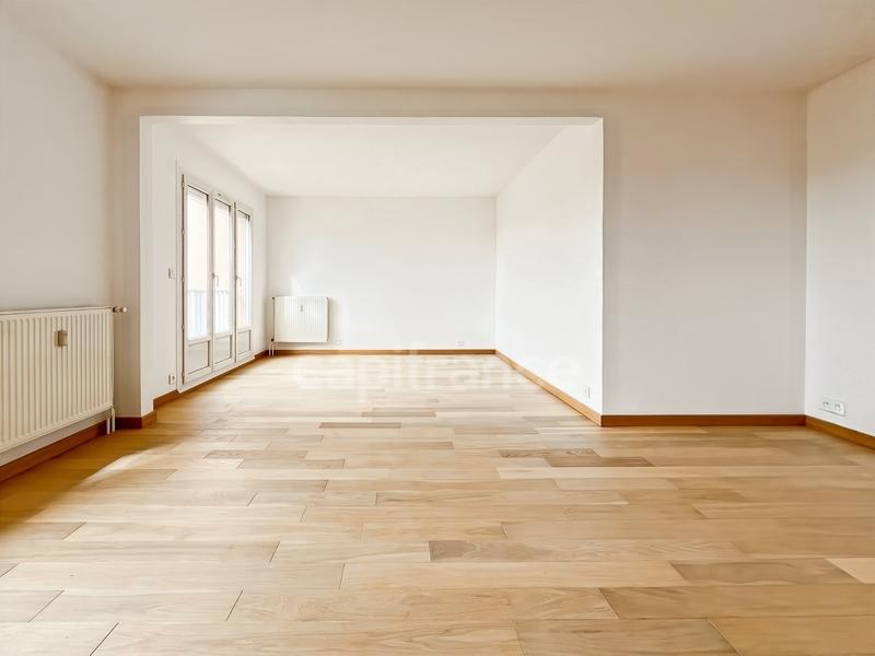 Appartement - 79 m² - 4 pièces