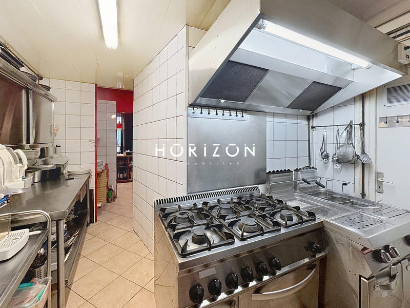 Local commercial - 170 m² - 3 pièces