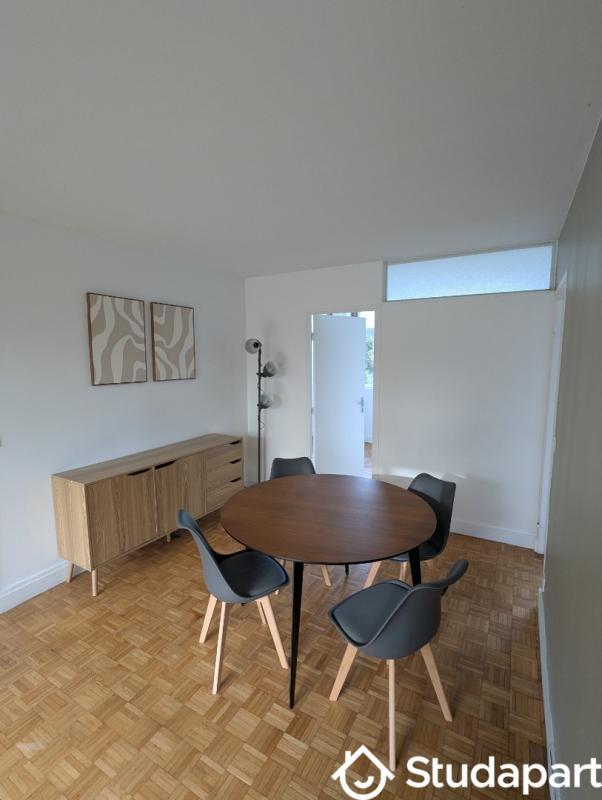 Chambre - 15 m² - 1 pièce