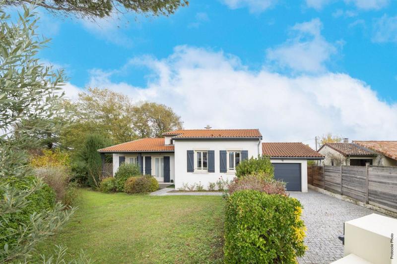 Maison - 103 m² - 4 pièces