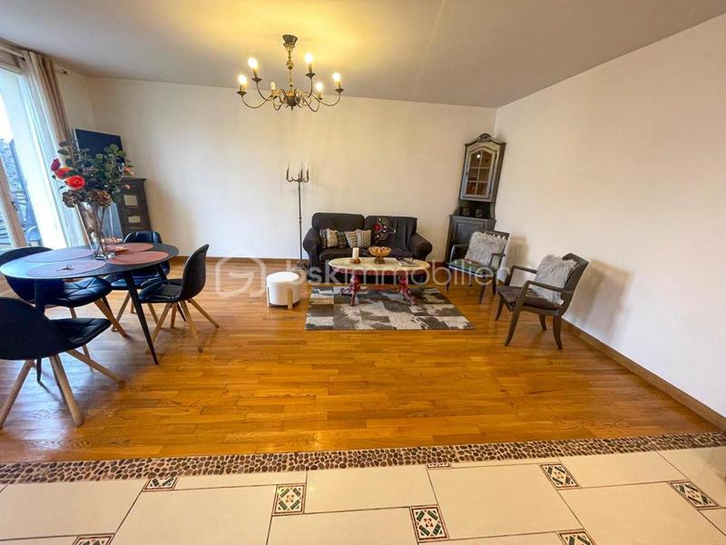 Appartement - 65 m² - 3 pièces