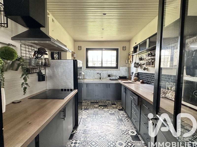 Maison - 155 m² - 8 pièces