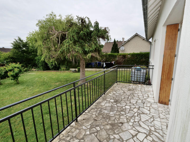 Maison - 130 m² - 8 pièces