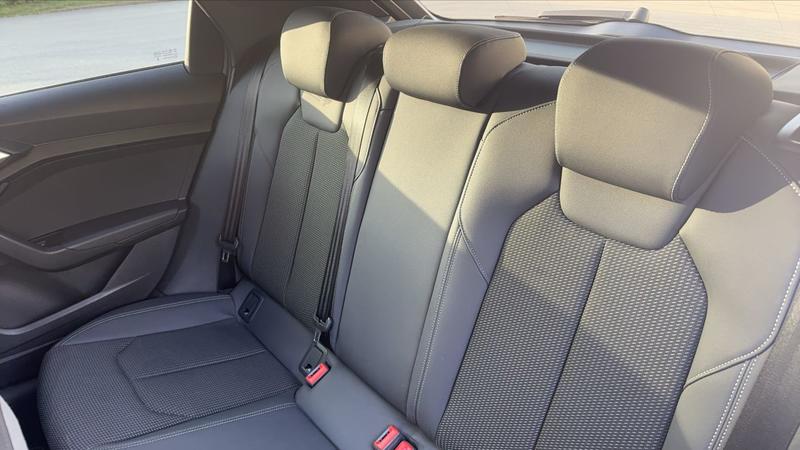 Audi A1 1.0 Tfsi 116 s-Tronic7 s line