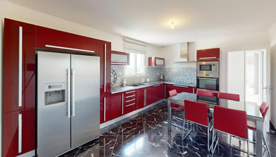 Maison - 120 m² - 5 pièces