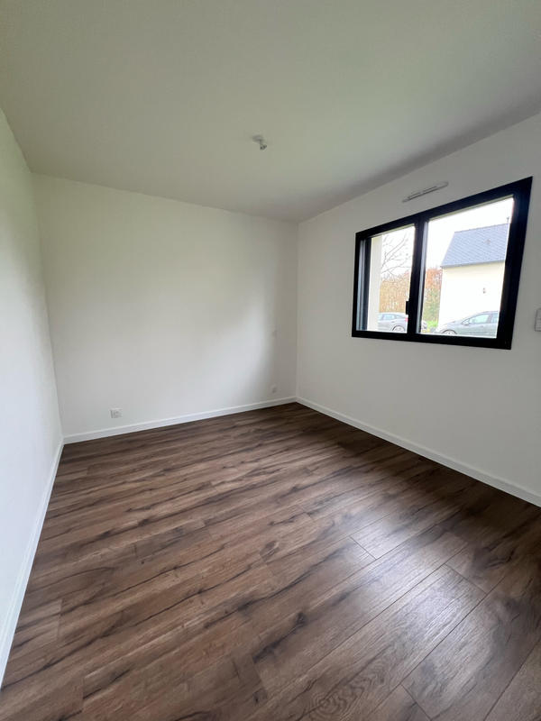 Maison - 127 m² - 7 pièces