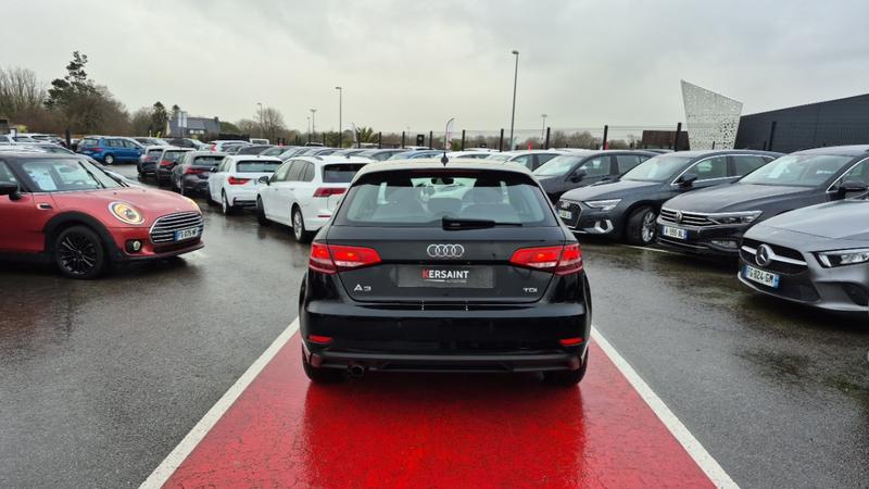 Audi A3 sportback Business 1.6 Tdi 116 s tronic 7 Line