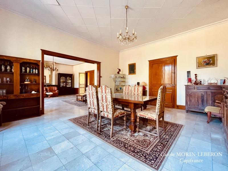 Maison de maîtres - 210 m² - 5 pièces