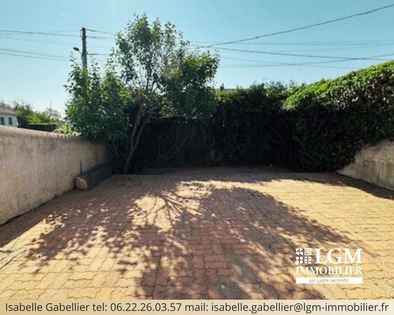 Maison en pierre - 102 m² - 4 pièces