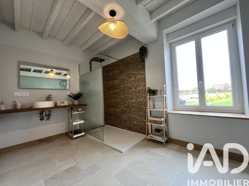 Maison - 137 m² - 5 pièces