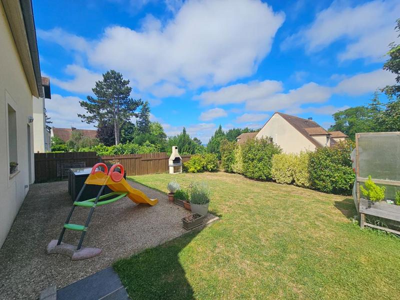 Maison - 118 m² - 6 pièces