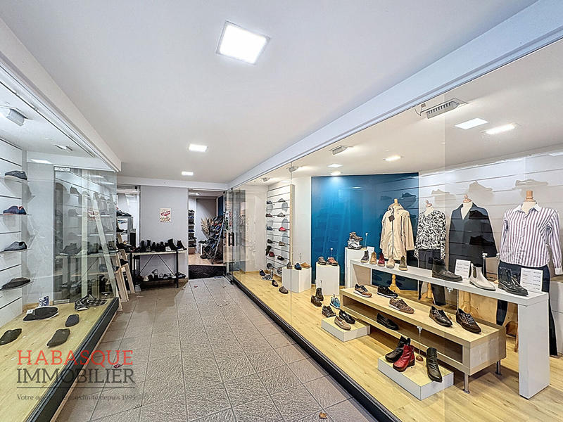 Local commercial - 278 m²