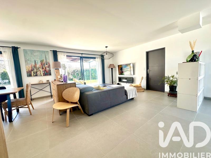 Maison - 127 m² - 5 pièces