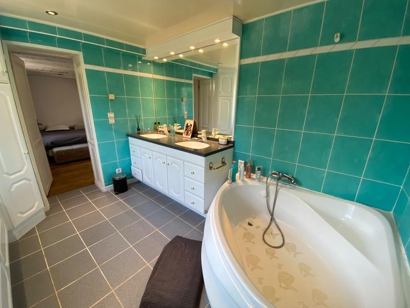 Longère - 250 m² - 6 pièces