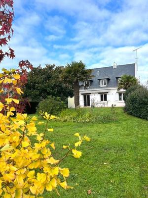 Maison - 136 m² - 7 pièces