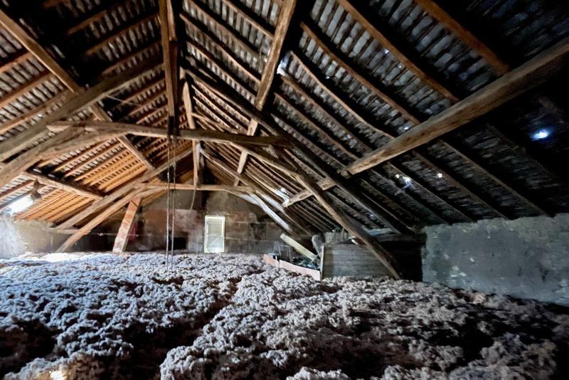 Maison - 250 m² - 8 pièces