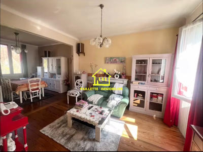 Maison - 99 m² - 4 pièces