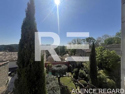 Maison de maîtres - 360 m² - 13 pièces