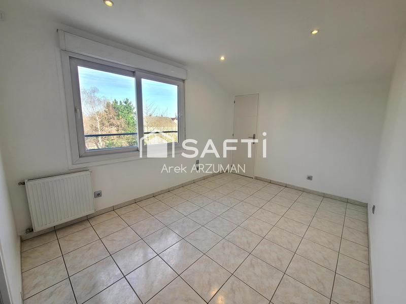 Maison - 277 m² - 6 pièces