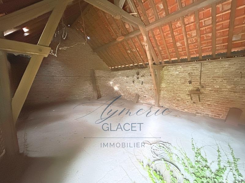 Maison - 234 m² - 7 pièces