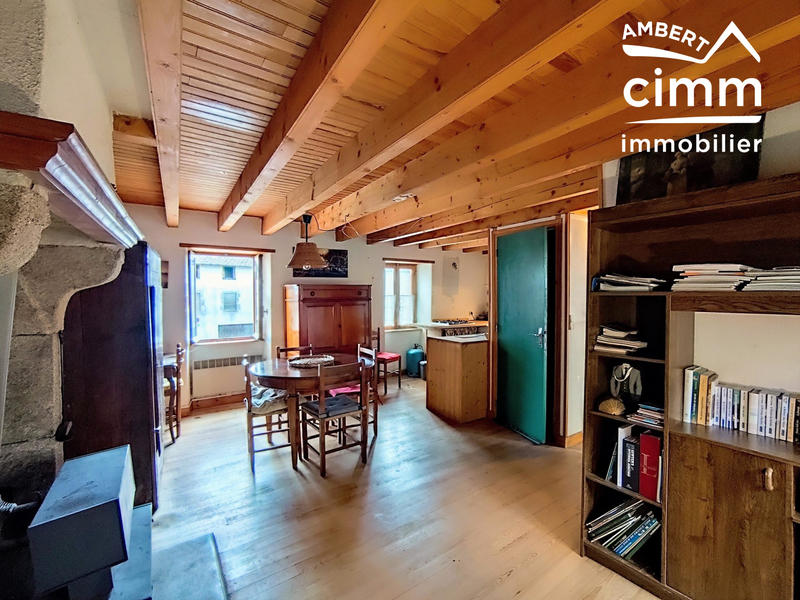 Maison - 53 m² - 7 pièces