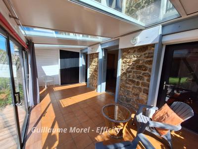 Maison - 92 m² - 5 pièces