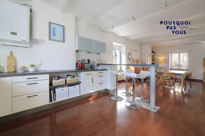 Appartement - 92 m² - 3 pièces