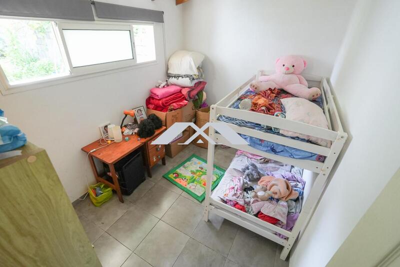 Maison - 185 m² - 11 pièces