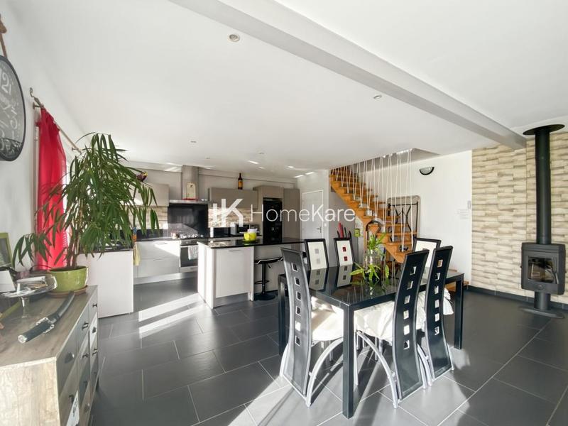 Maison - 100 m² - 3 pièces