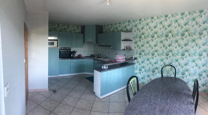 Maison traditionnelle - 180 m² - 7 pièces