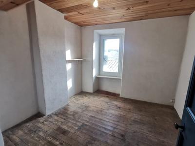 Maison de village - 45 m² - 4 pièces