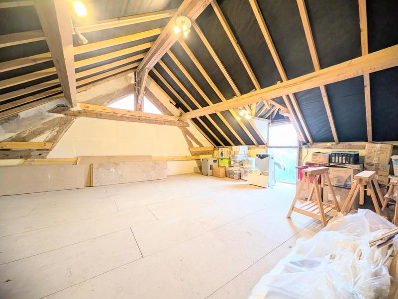 Maison - 140 m² - 4 pièces