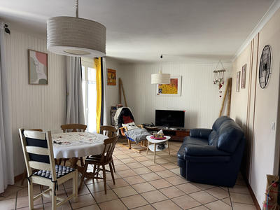 Maison - 85 m² - 6 pièces