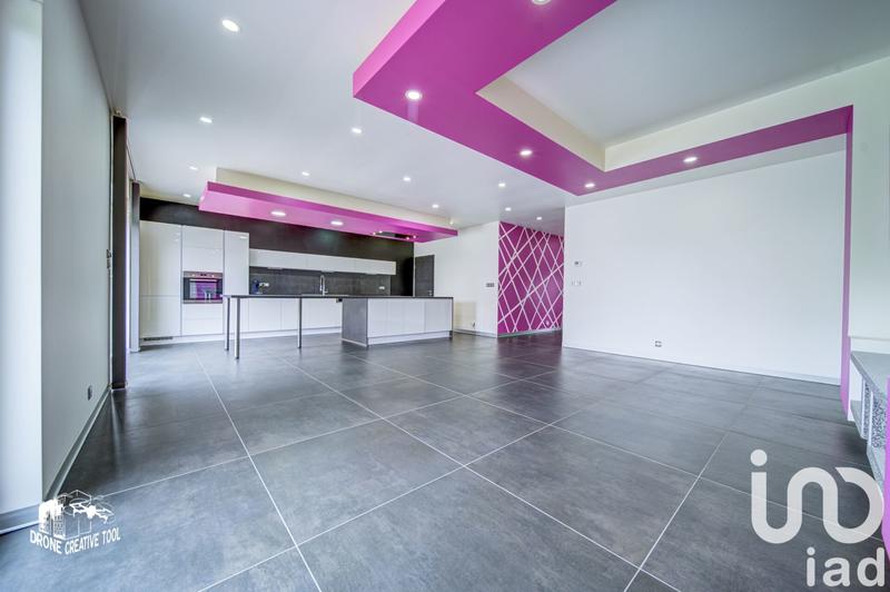 Maison - 127 m² - 6 pièces