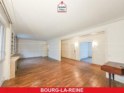 Appartement - 136 m² - 6 pièces
