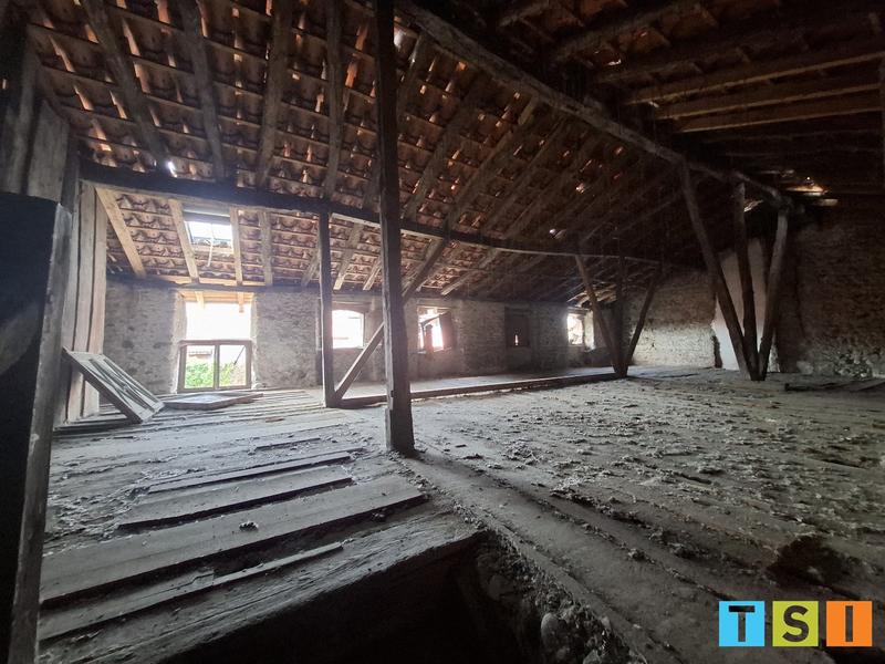 Maison - 400 m² - 10 pièces