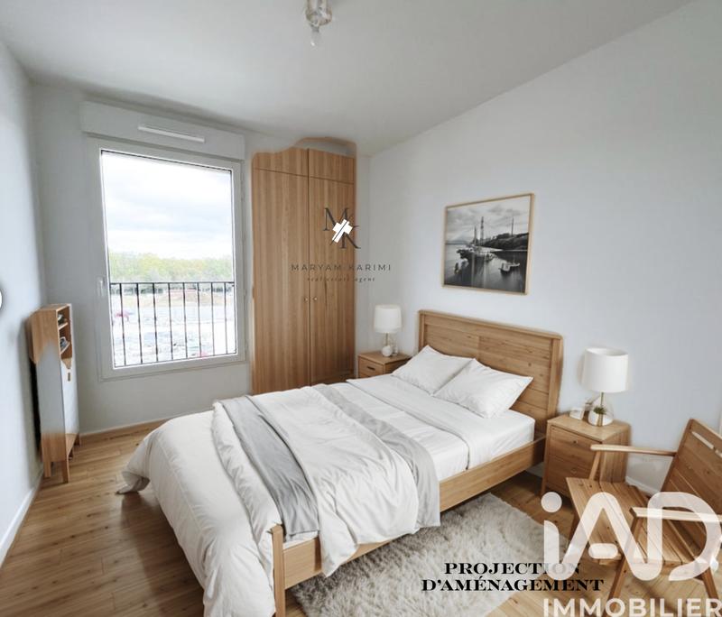 Appartement - 96 m² - 5 pièces