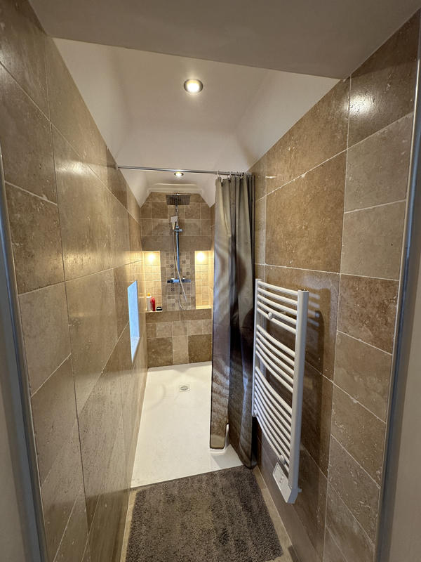 Maison - 205 m² - 5 pièces